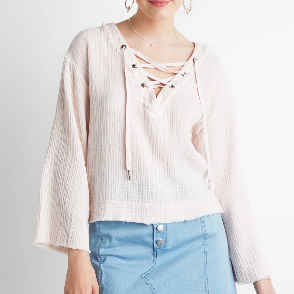 Cloth & Stone | Gauze Bell Sleeve Lace Up Top | S
